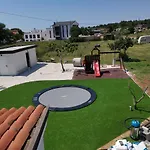Camping Large Camper In The Olive Grove *